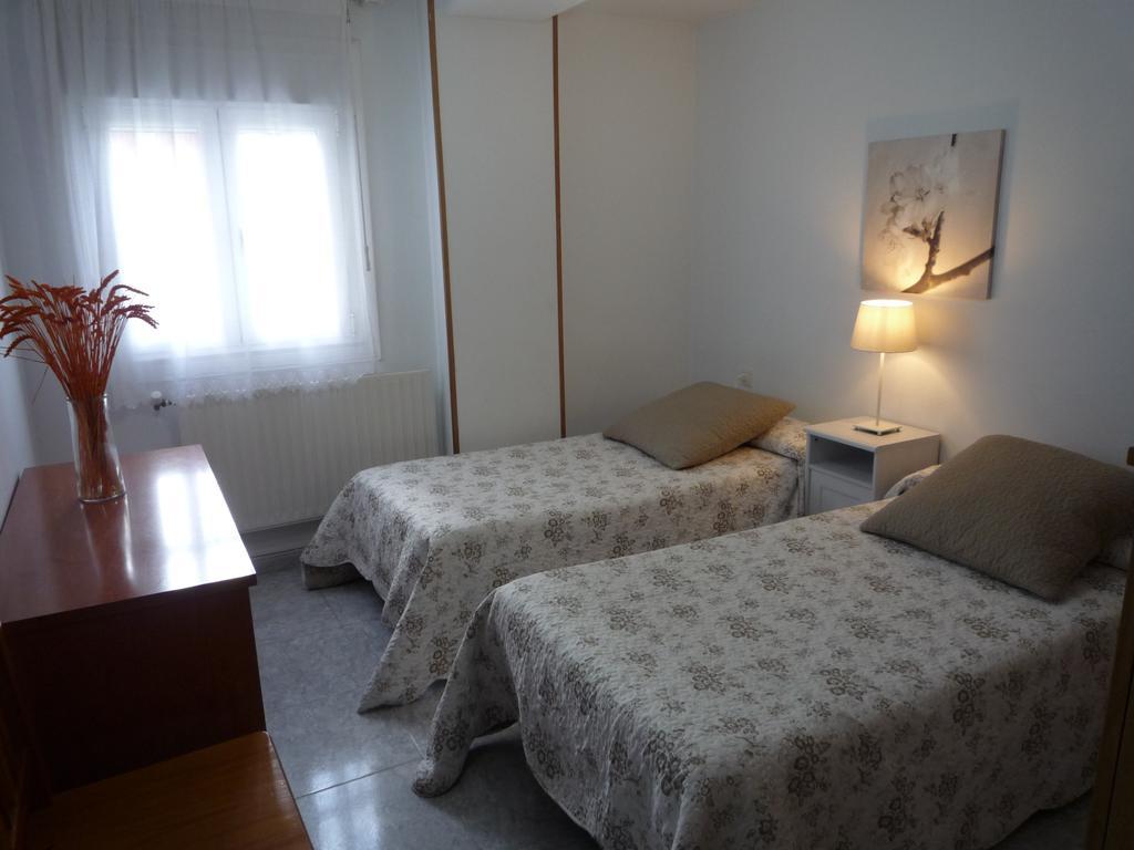 לוגו Hostal Residencia Ponte Vella חדר תמונה